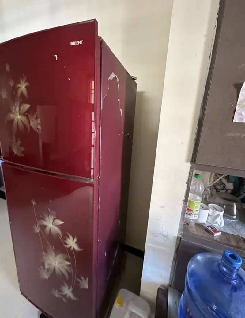 Orient fridge 3