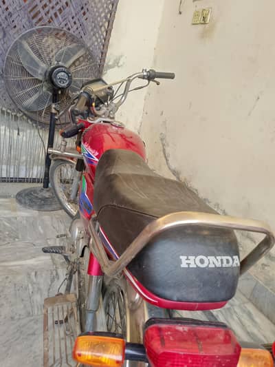 handa CD 70 used for sale
