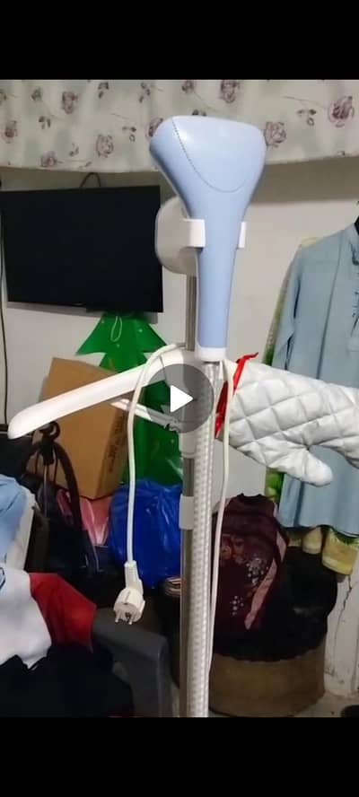 Steam Iron for Sale 10/10 condition