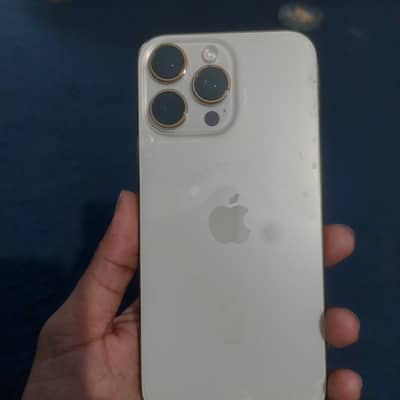 Apple iPhone 16 Pro Max
