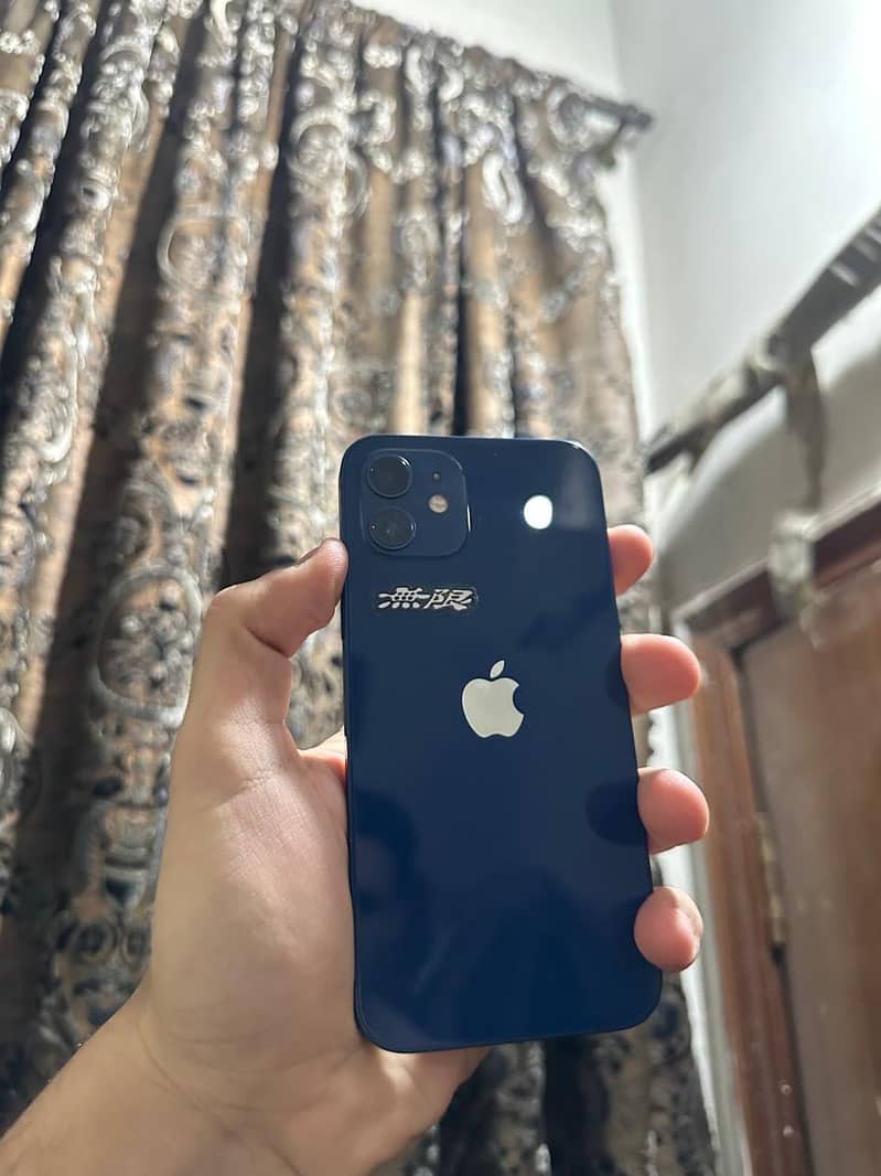Apple iPhone 12 5