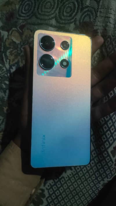 Infinix Note 30