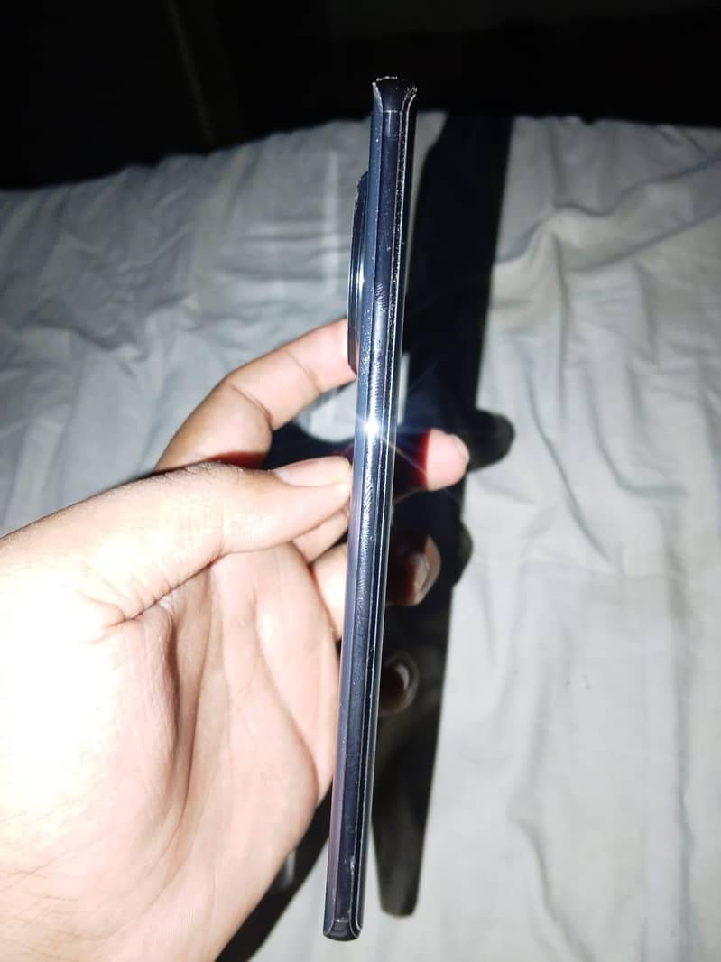Tecno CAMON 30S 3