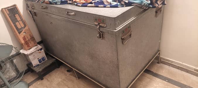 Peti for sale