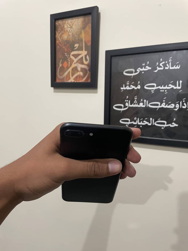 Apple iPhone 7 Plus 4