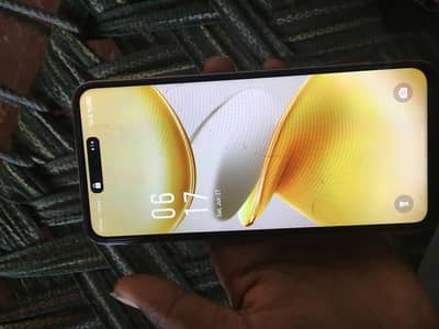 Infinix smart 9 hd available in low price