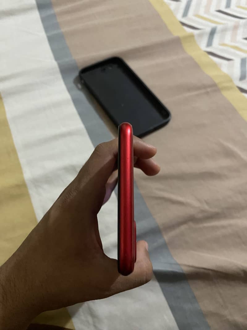 Apple iPhone 8 Plus 6