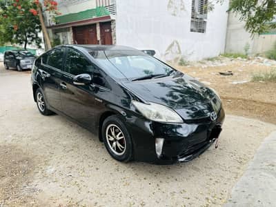 Toyota Prius 2014 Model 2018 Registration Hybrid