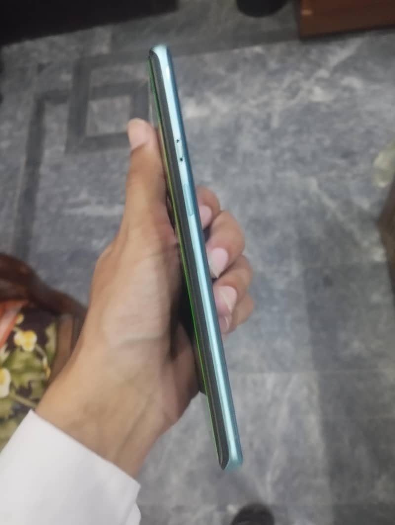 One Plus 4