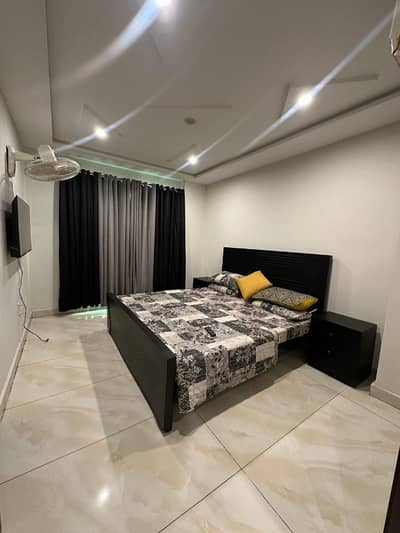 Family and couples friendly 1 bed apartment available call 03001893480