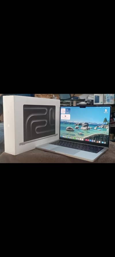 MacBook Pro M4 16GB 1TB 14.2" Display MW2X3 with Box