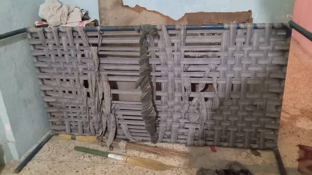 bed frame 1