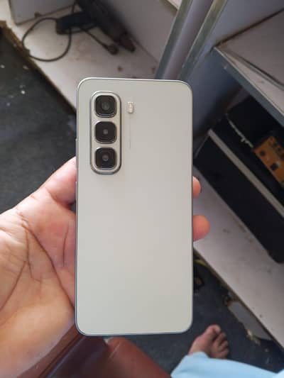 Infinix Hot 50 Pro