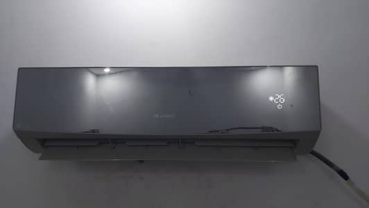  For Sale: Gree 1.5 Ton G10 Inverter AC (Good Condition)