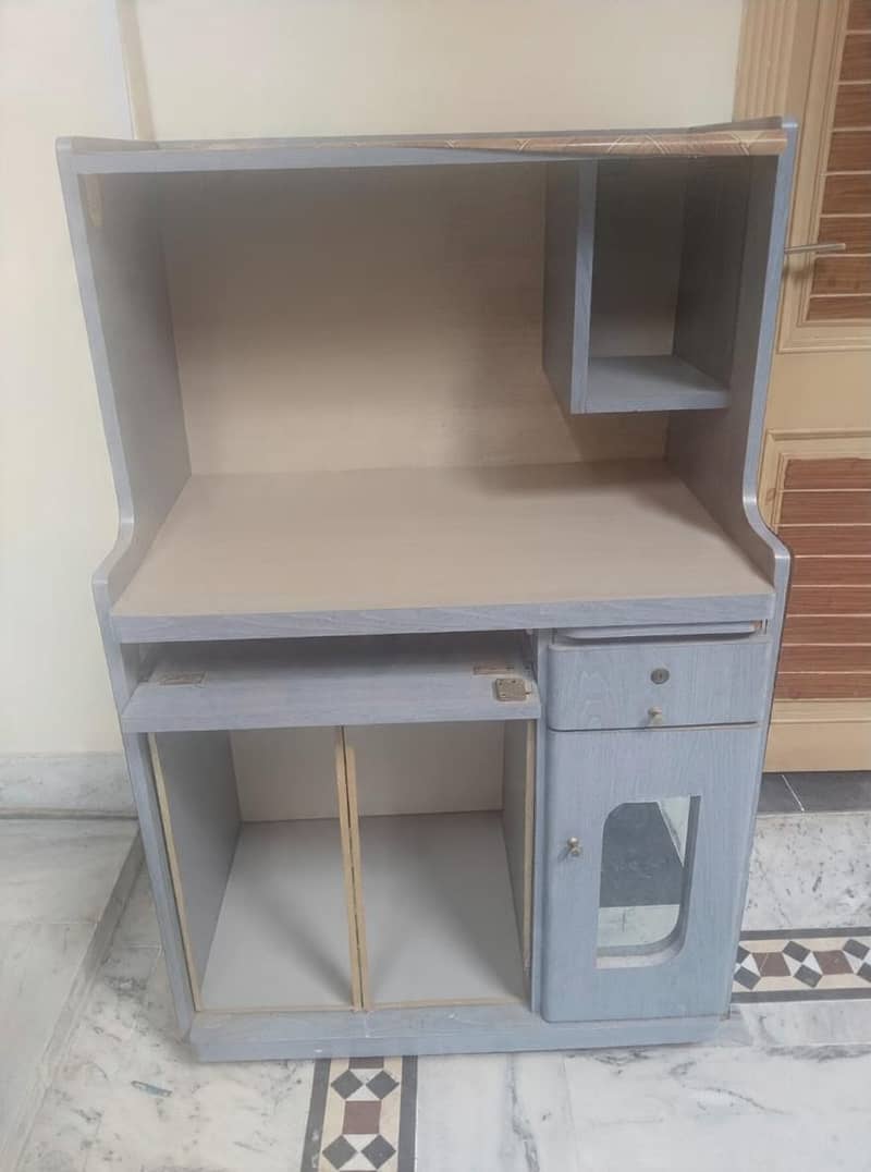 Computer almari computer shelf 0