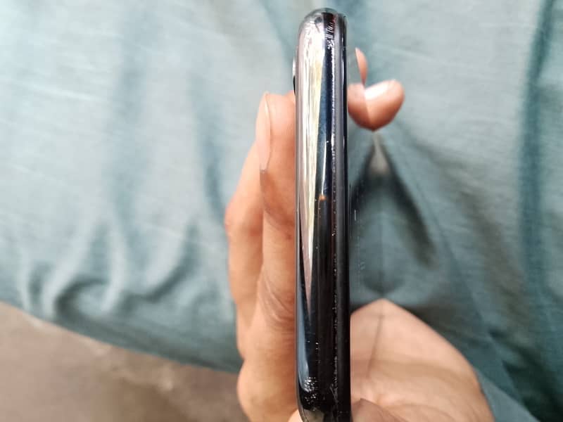 Apple iPhone X 2