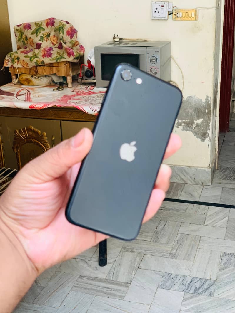 Apple iPhone SE 1