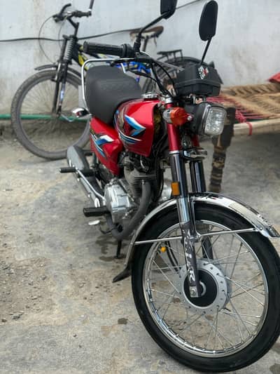 Honda 125 24