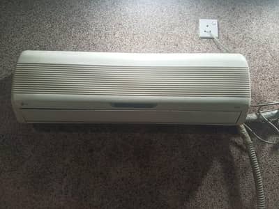 LG Ac 0323 7625405