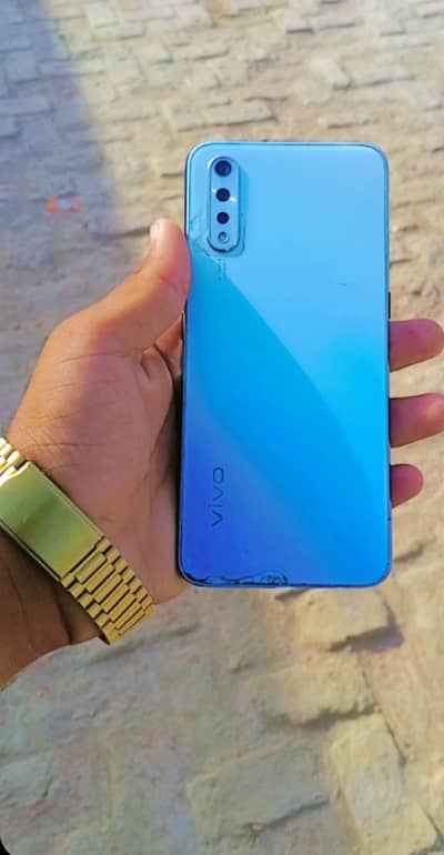 Vivo S1