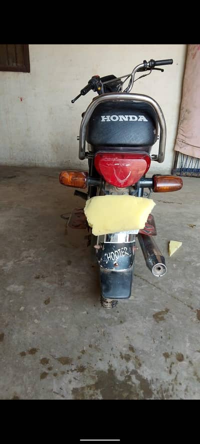 HONDA CD 70