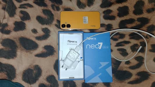 sparx new 7 ultra 6/128 glass brack he Bs 10/9 condition he