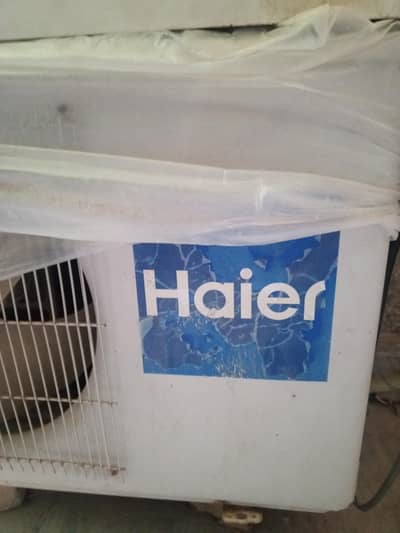 1.5 Ton AC for Sale – Mint Condition