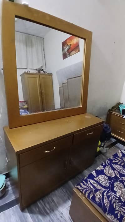 Bed set Dressing Almirah and sofa