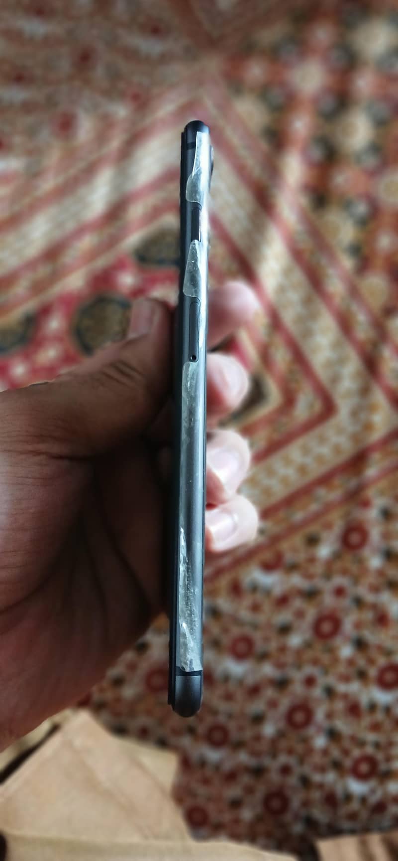 Apple iPhone 8 Plus 4