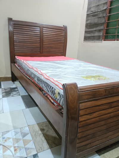 sheesham pure chinotian queen side bed , suitable for two persons