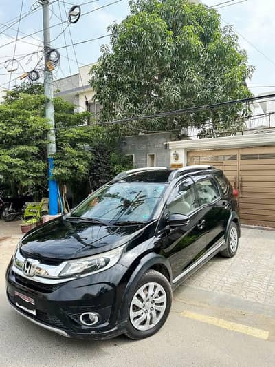 Honda BR-V 2017 in Excellent and Original condition