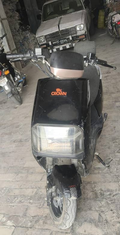 Electric Scooty For sale