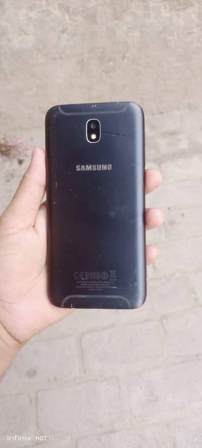 Apple iPhone 6 and samsung j7 pro