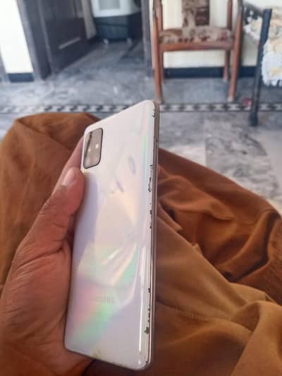 Samsung Mobile A51
