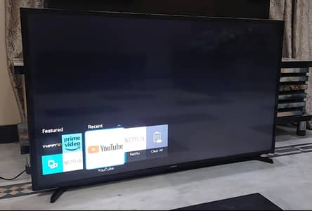 Samsung Original Smart Led 40 inch good condition no fault