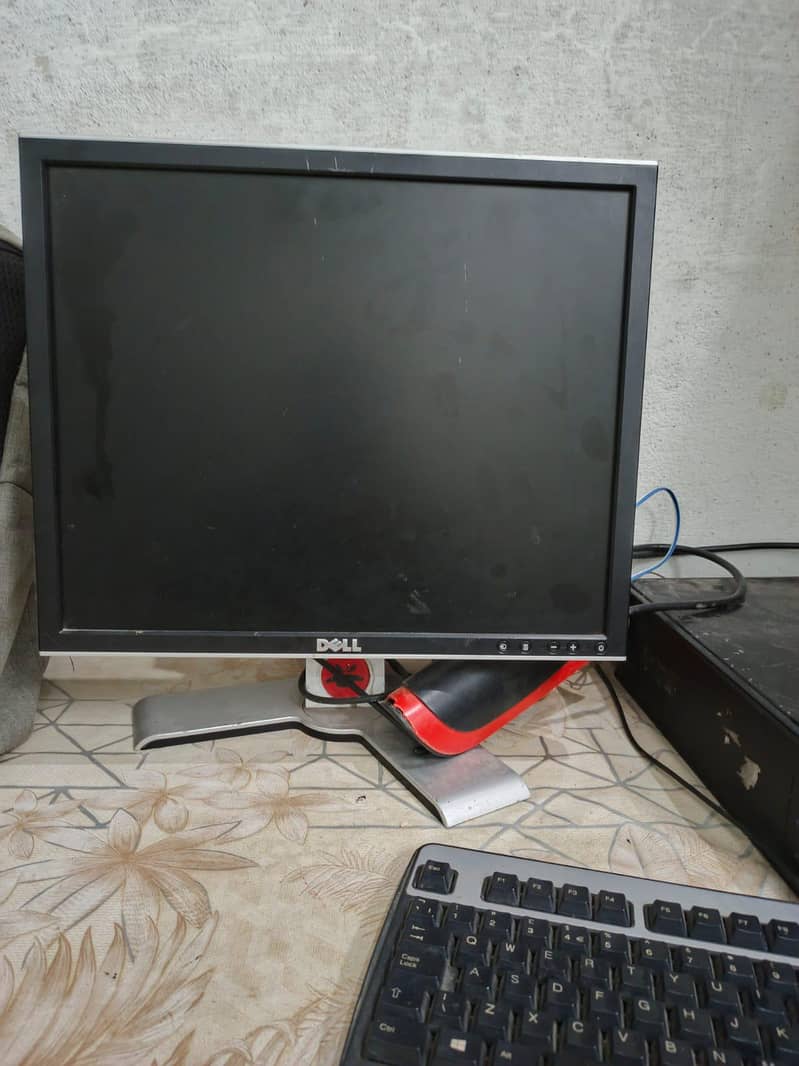 Computer 0