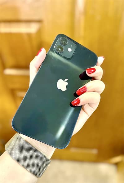 Apple iPhone 12 | Water Packed | Factory Unlocked | 64GB | Black | 76%
