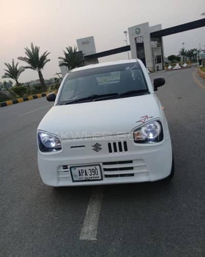 mujy driver ki zarort hai