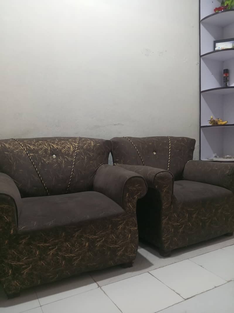 7 seater  sofa set 0