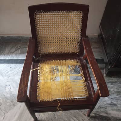 4 wood chair with table Rs. 15000