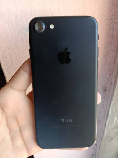 Apple iPhone 7
