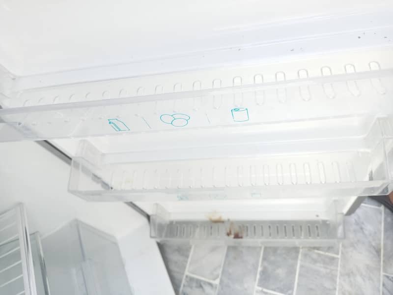 Haier Fridge 9