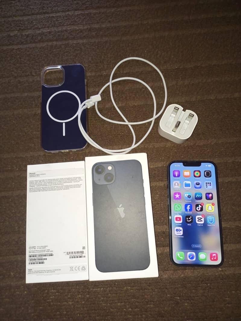 Apple iPhone 13 3