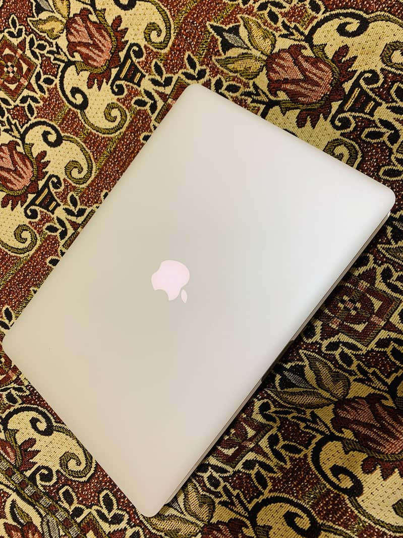 MacBook Pro 2015 1