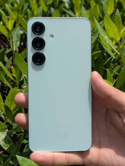 Samsung Mobile S25 | Snapdragon 8 elite