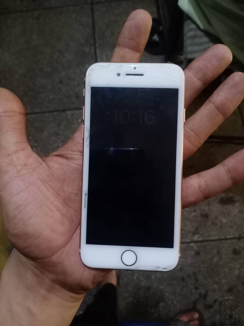 Apple iPhone 8 0