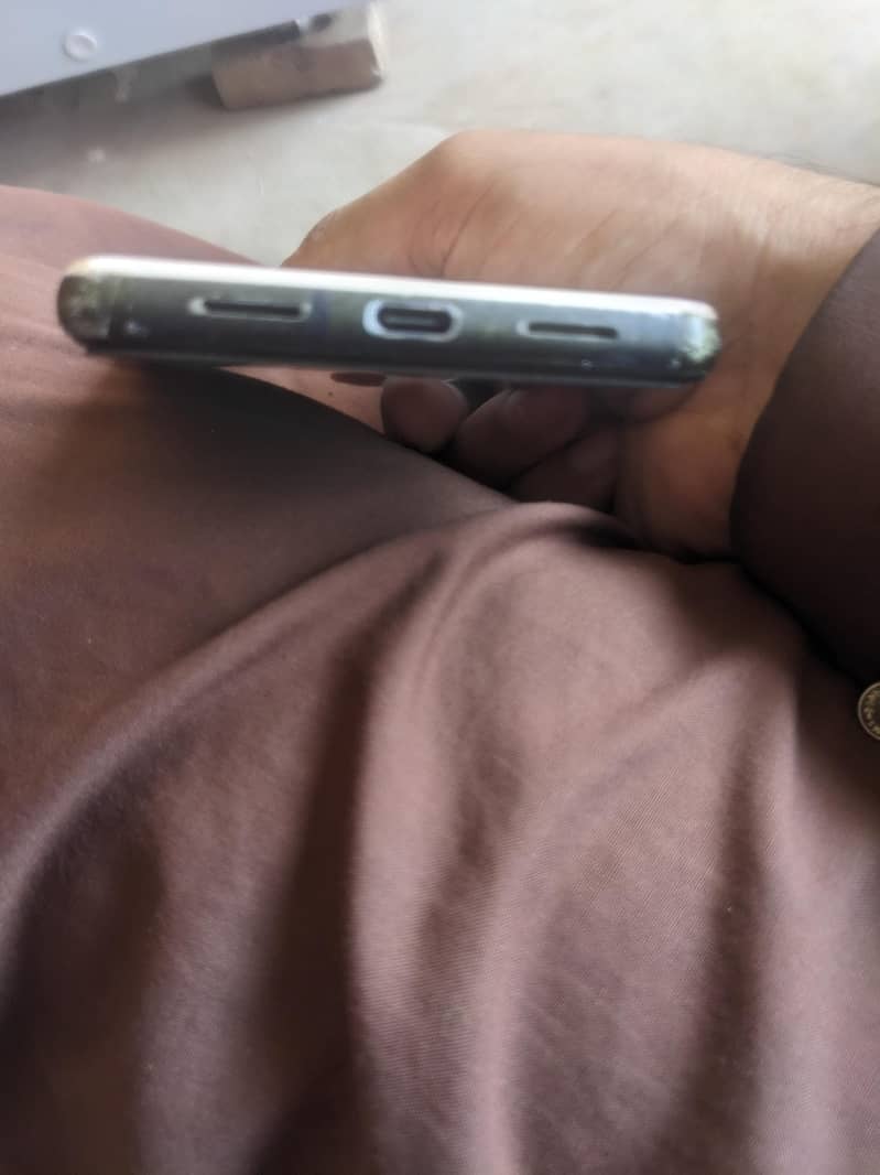 Google Pixel 6 3
