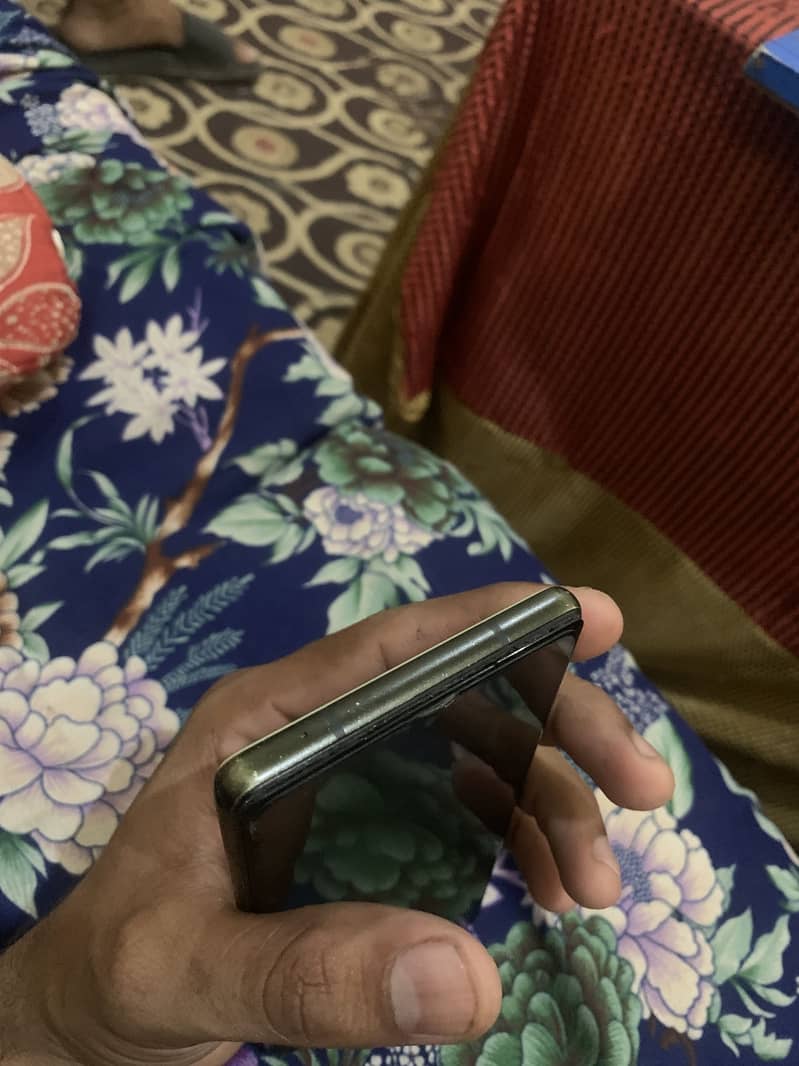 Google Pixel 6 3