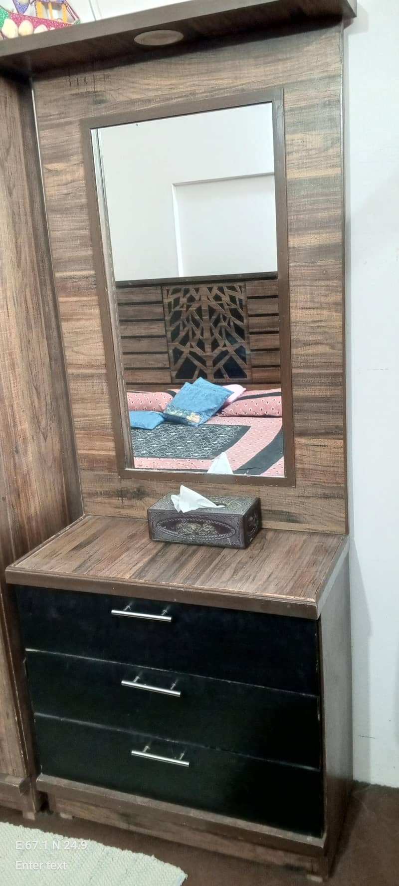 dressing table 1