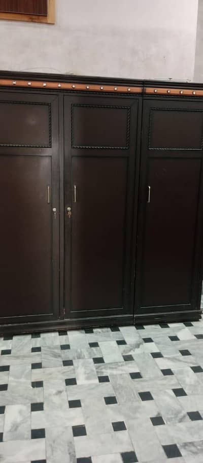 Wooden Wardrobe for Sale (Good Condition)"